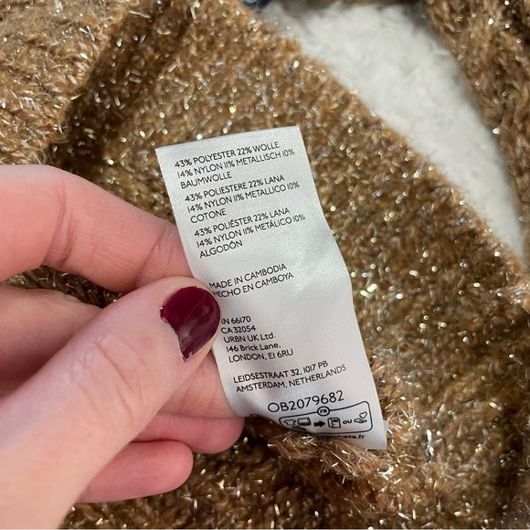 PILCRO | Cableknit Shine Wool Blend Turtleneck Sweater - Picture 9 of 15